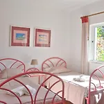 Stylish Well-equipped, Private Pool, Close To Amenities, Free Ac Wifi *