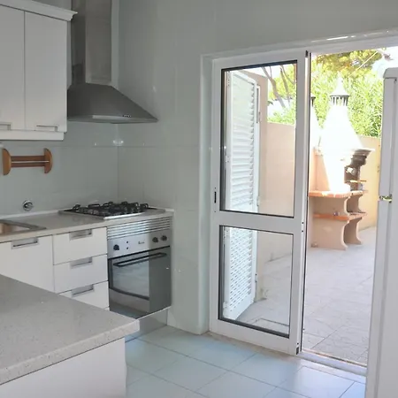 Comfortable And Well Equipped Terrace With Private Pool And Air Conditioni * Quarteira