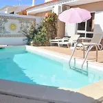 Stylish Well-equipped, Private Pool, Close To Amenities, Free Ac Wifi Villa