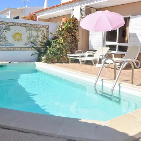 Stylish Well-equipped, Private Pool, Close To Amenities, Free Ac Wifi Villa